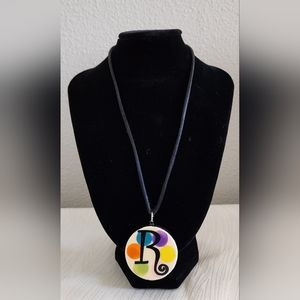 Monogram Ceramic Round Necklace Letter R